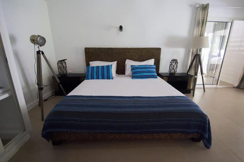 Le Comfort Anse Royale Exterior photo